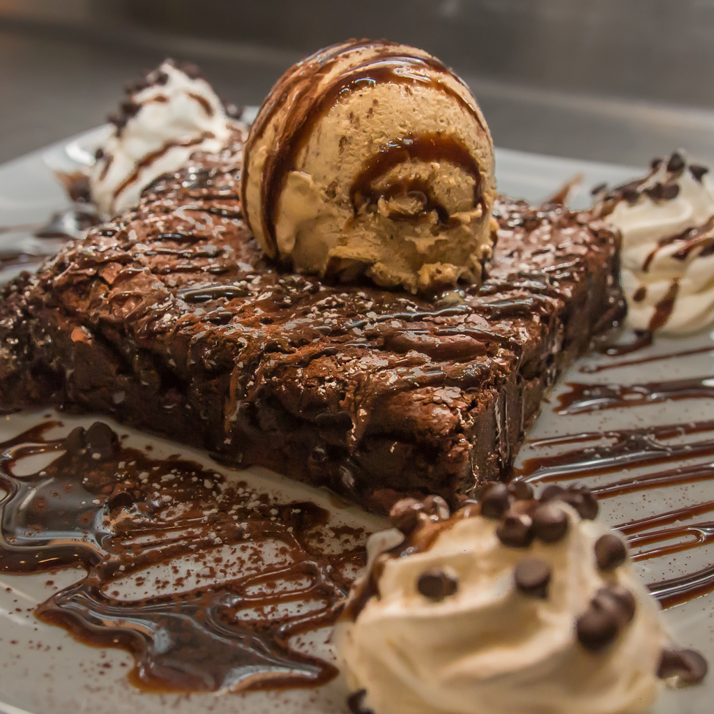 dark chocolate peanut butter brownie